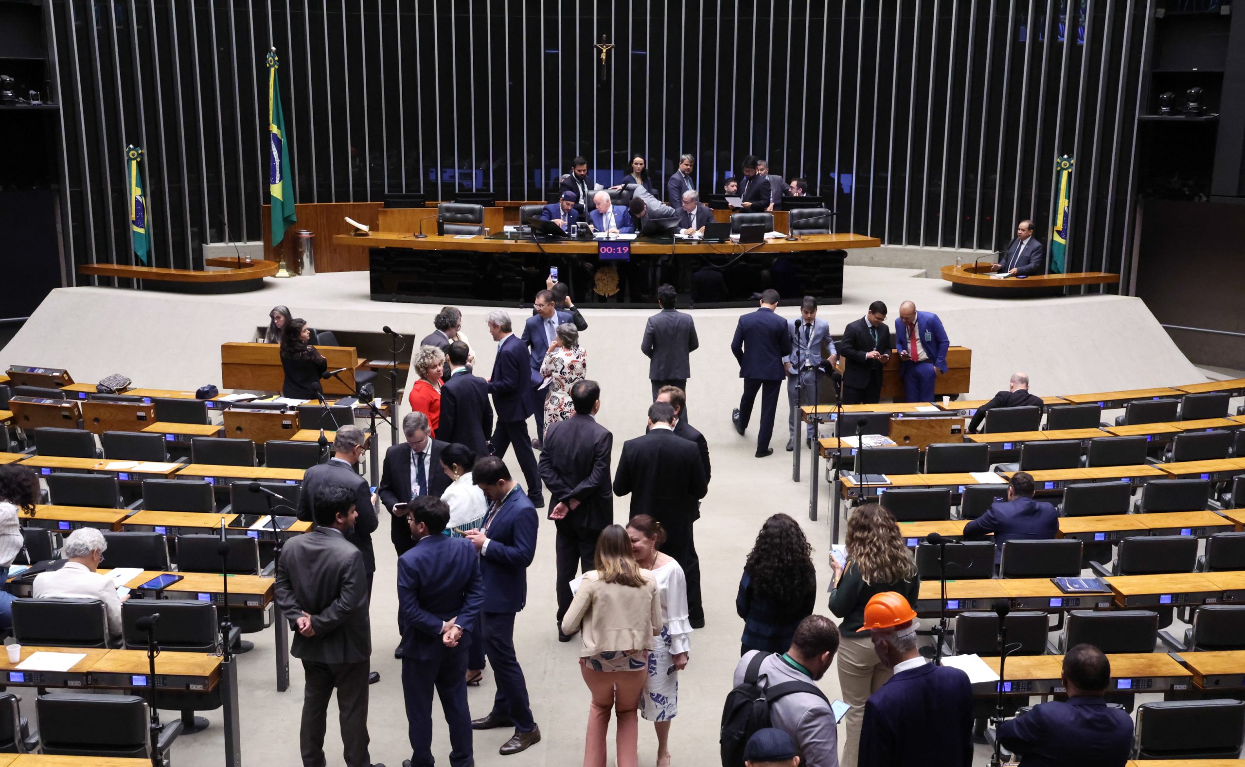 camara-aprova-pec-que-preve-menos-impostos-para-igrejas-e-suas-entidades-sociais