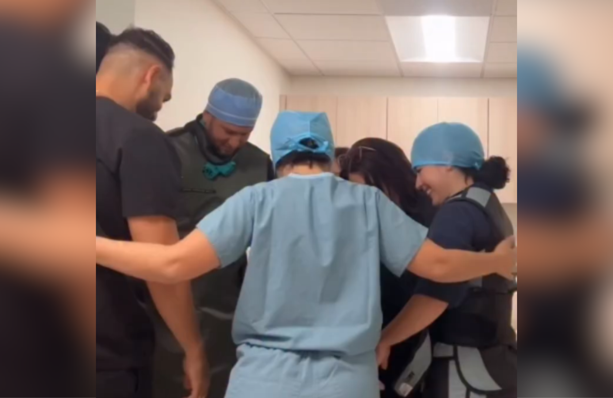 equipe-medica-ora-por-pacientes-antes-das-cirurgias:-que-sejamos-instrumentos-de-cura